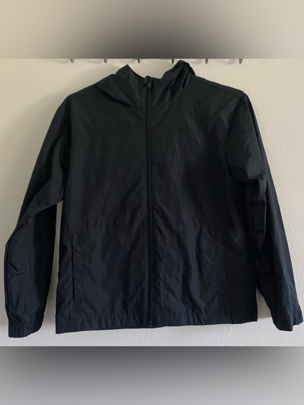 All In Motion Black Windbreaker Jacket Kids L